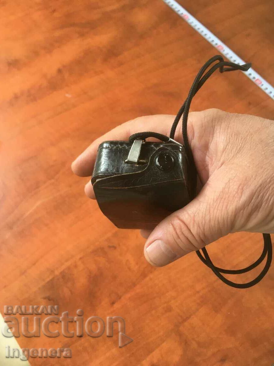 LIGHT METER USSR LEATHER CASE with price 13.00 BGN | € 6.65 LIGHT METER USSR LEATHER CASE with price 13.00 BGN | € 6.65