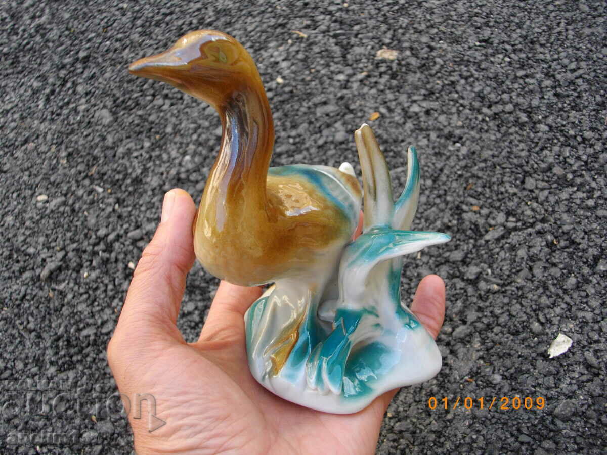 OLD PORCELAIN DUCK MARKED - 5