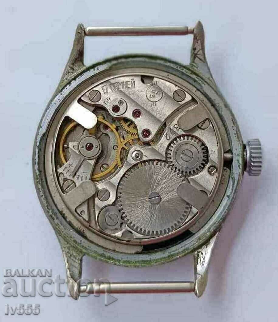 Livrarea Vând ceas mecanic sovietic de mână - KAMA / CHCHZ