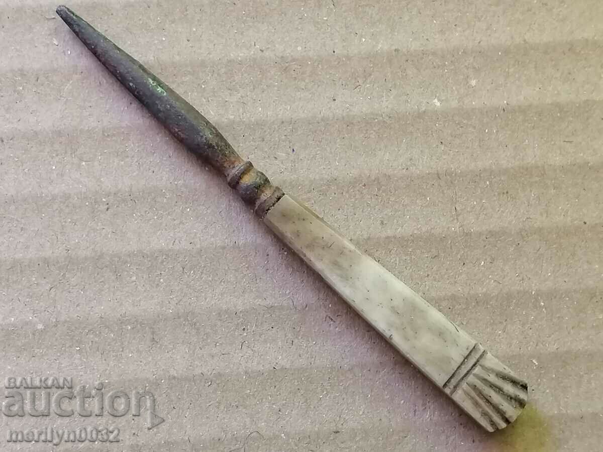 Old awl with wrought iron skewer handle of wrought iron primitive with price 89.00 BGN | € 45.50 Old awl with wrought iron skewer handle of wrought iron primitive with price 89.00 BGN | € 45.50