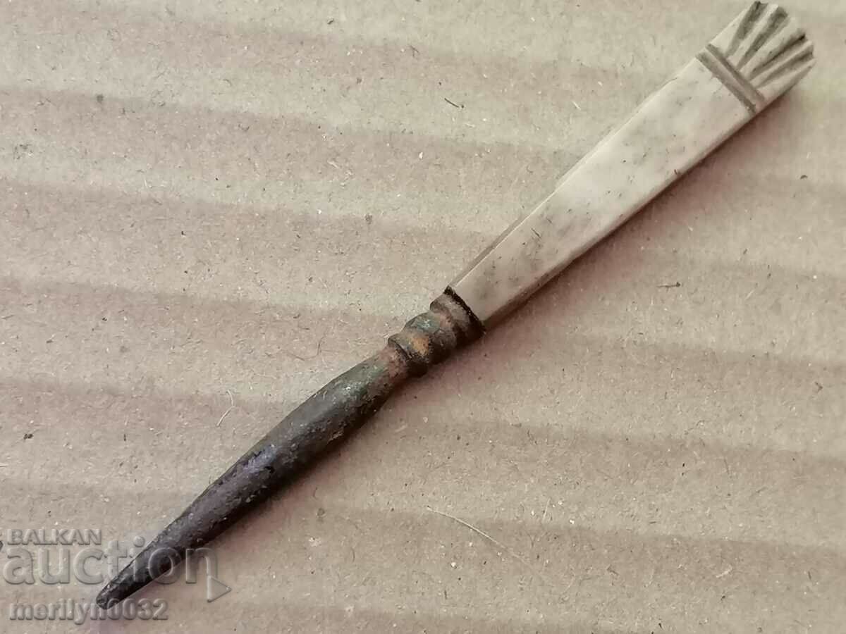 Старо шило с кован шиш дръжка от кост ковано желязо примитив