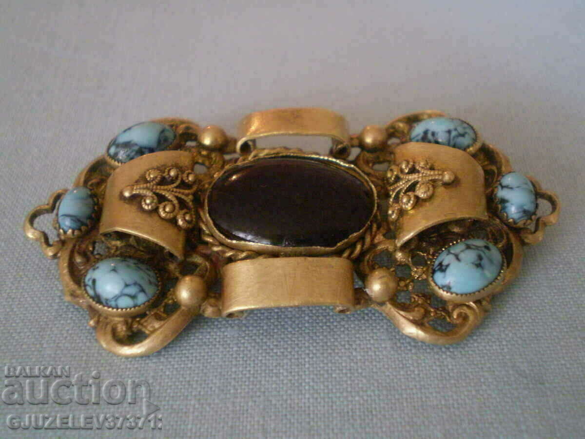 antique stone brooch of the turquoise type with price 75.00 BGN | € 38.35