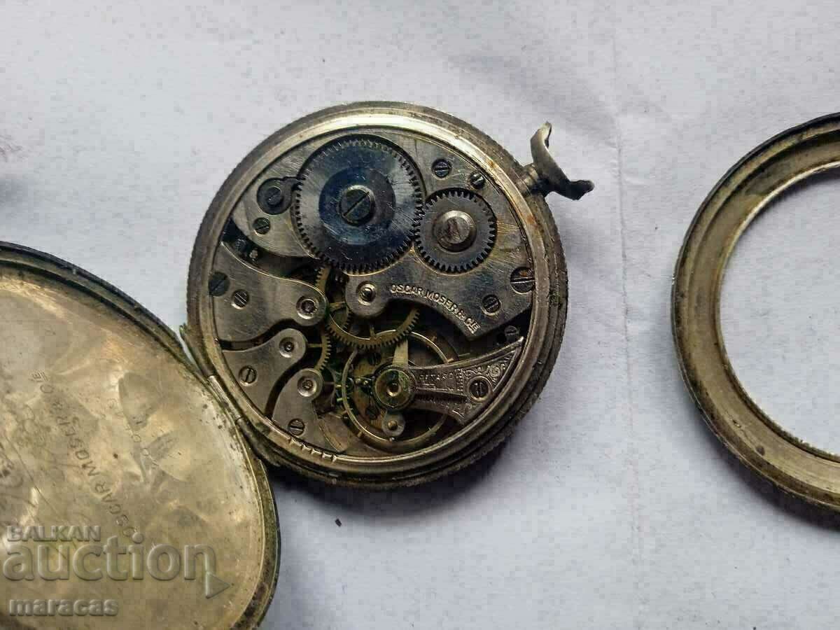 Auction  Old pocket watch Oscar Moser