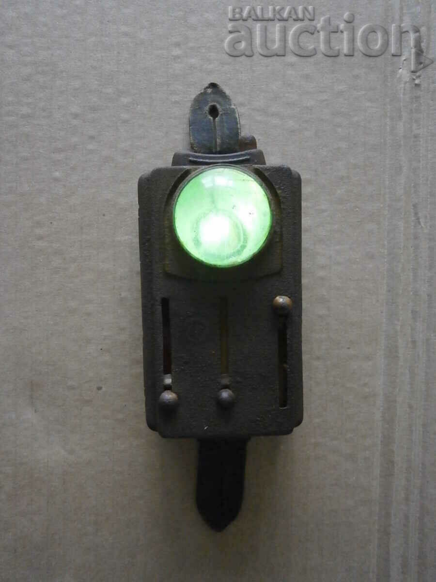 Delivery of WEHRMACHT DAIMON TELKO WWII flashlight Germany WW2 working Delivery of WEHRMACHT DAIMON TELKO WWII flashlight Germany WW2 working