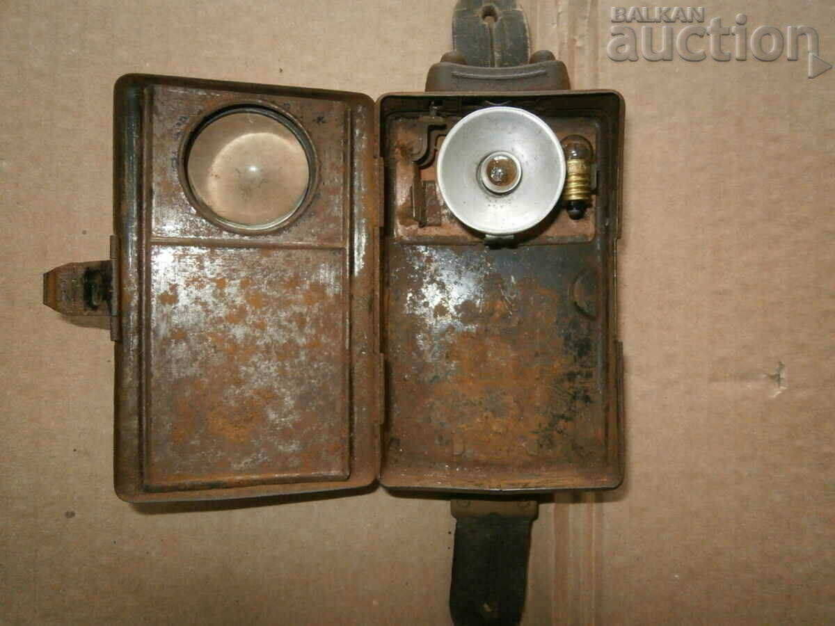 WEHRMACHT DAIMON TELKO WWII flashlight Germany WW2 working - 7 WEHRMACHT DAIMON TELKO WWII flashlight Germany WW2 working - 7
