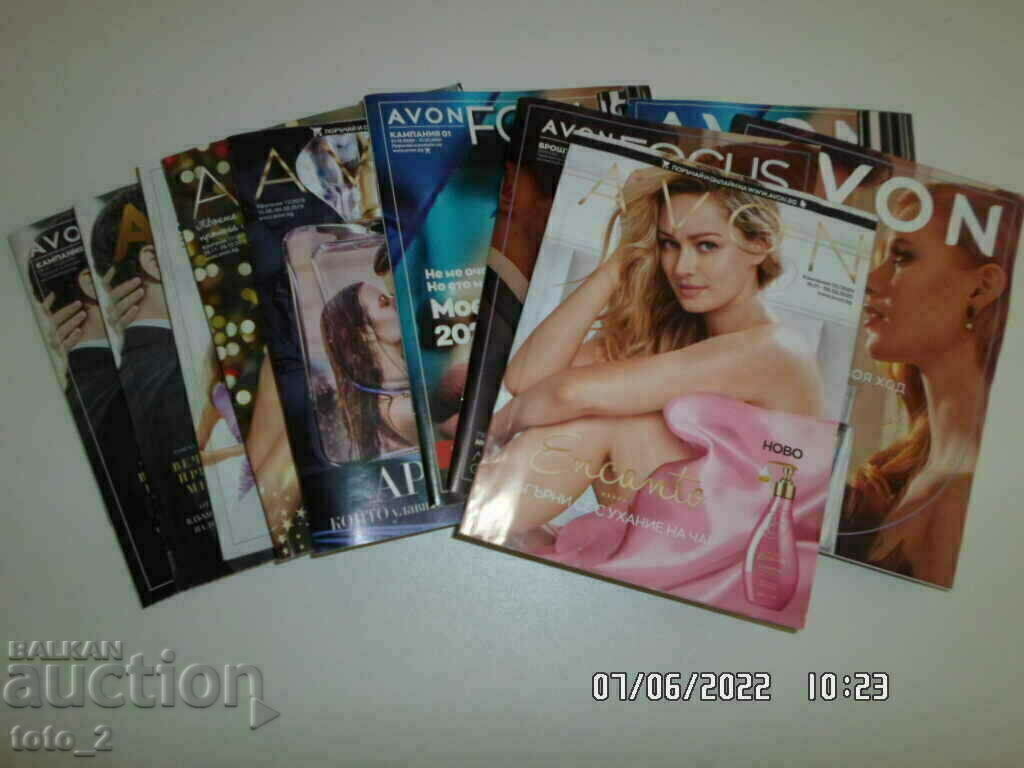 LOT OF OLD AVON CATALOGS LOT OF OLD AVON CATALOGS