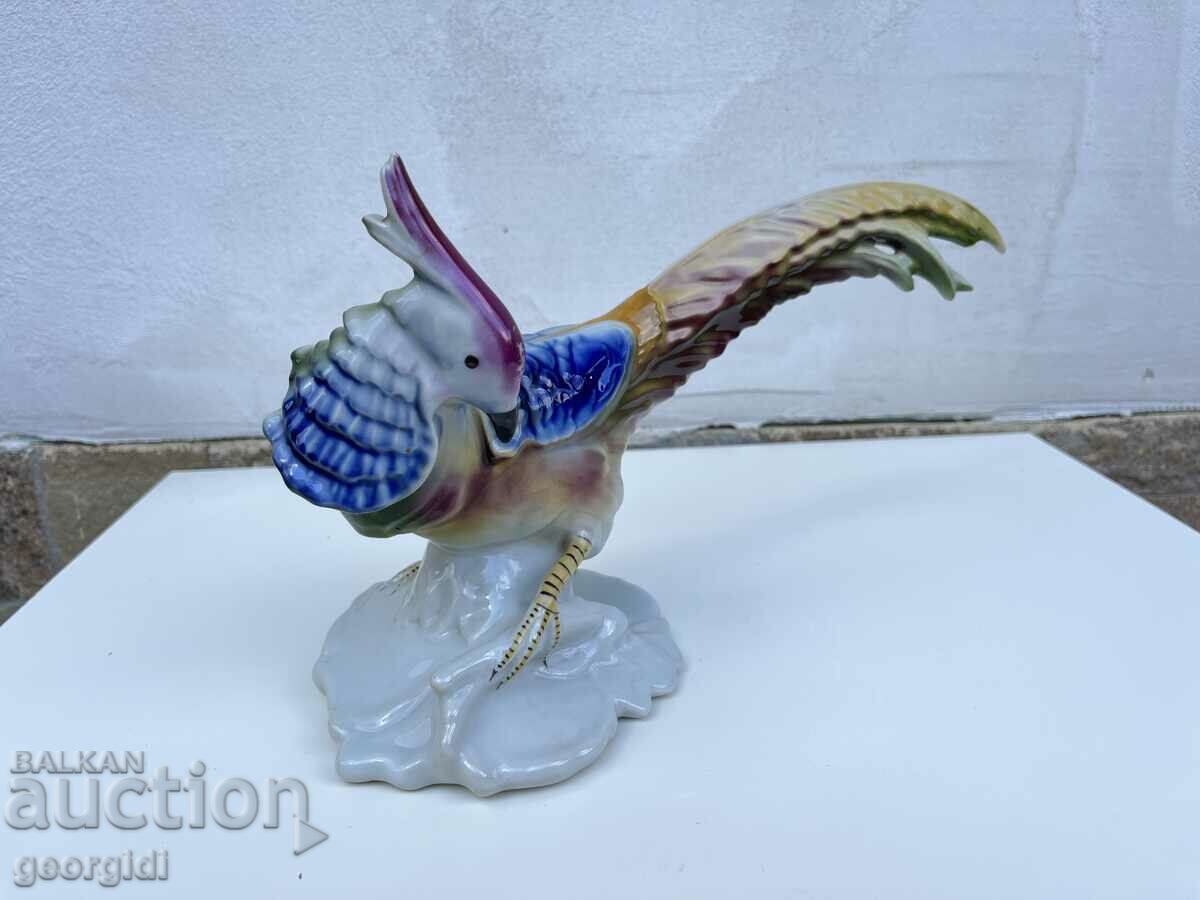 Figurină de porțelan de colecție a unui papagal. №2447