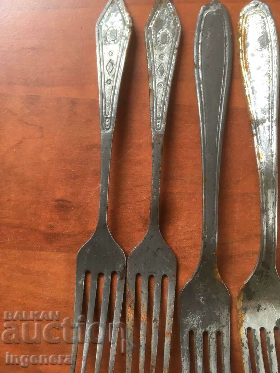 Livrarea FORCELE DE FURCI CALCAT VECHI-5 BUC Livrarea FORCELE DE FURCI CALCAT VECHI-5 BUC