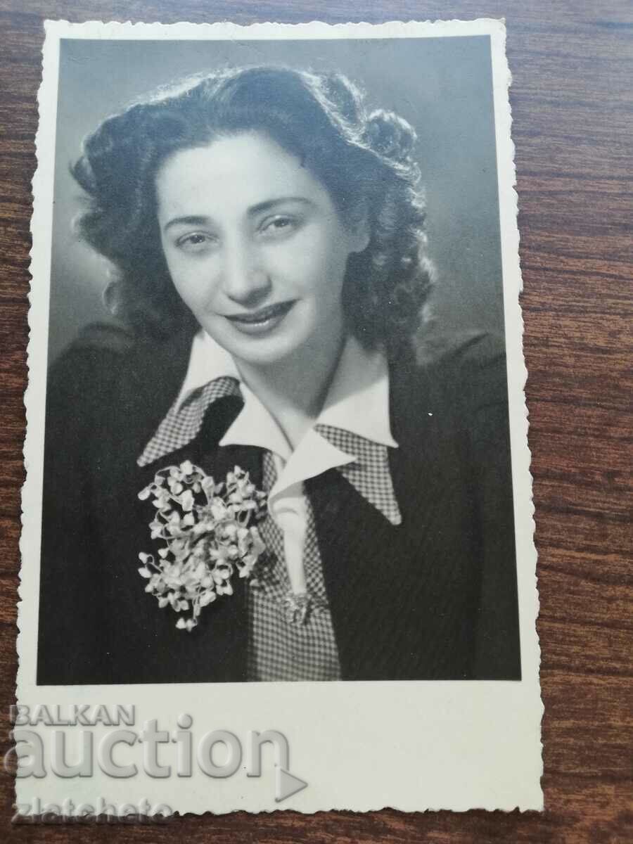 old photo with price 20.00 BGN | € 10.23 old photo with price 20.00 BGN | € 10.23