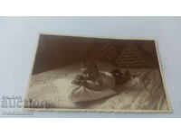 Снимка София Бебе на леглото 1934