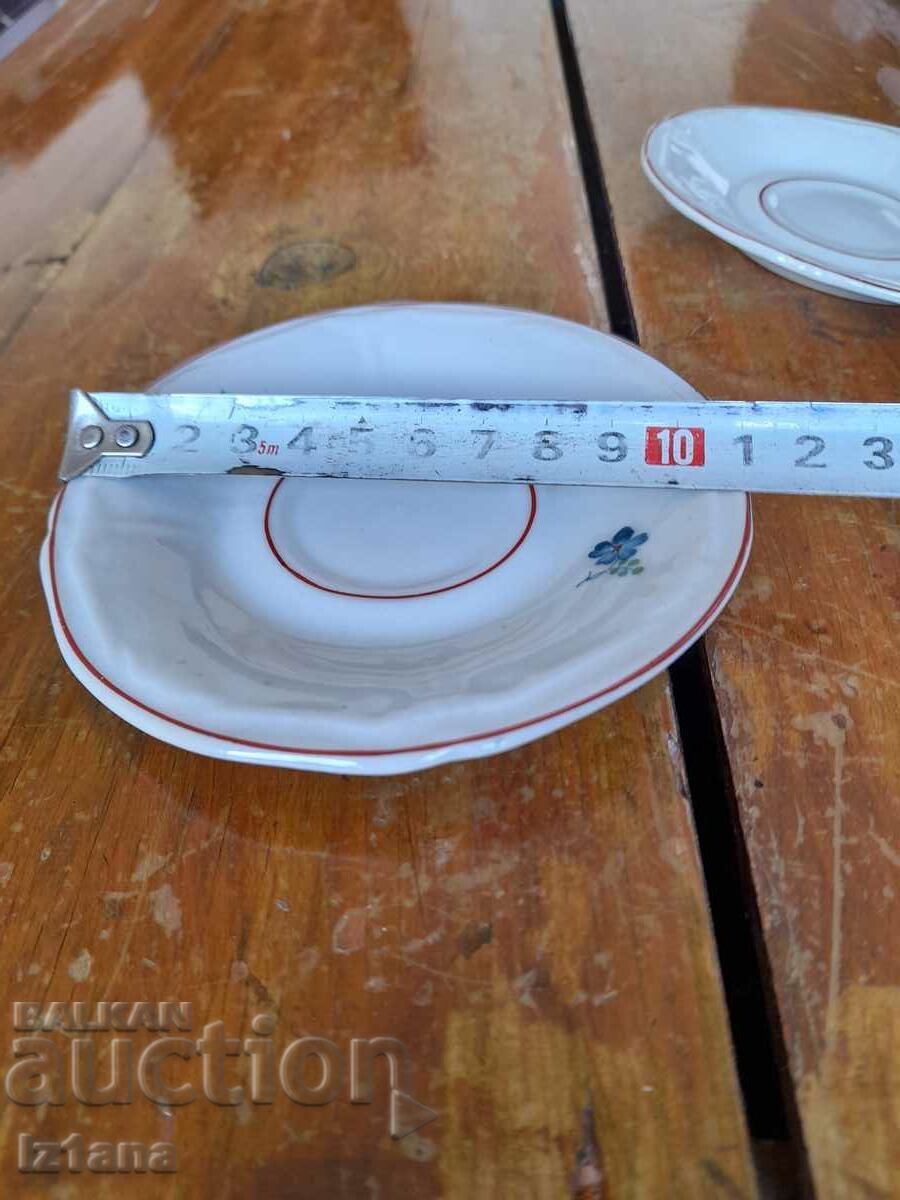 Delivery of Old porcelain plate, saucers Delivery of Old porcelain plate, saucers