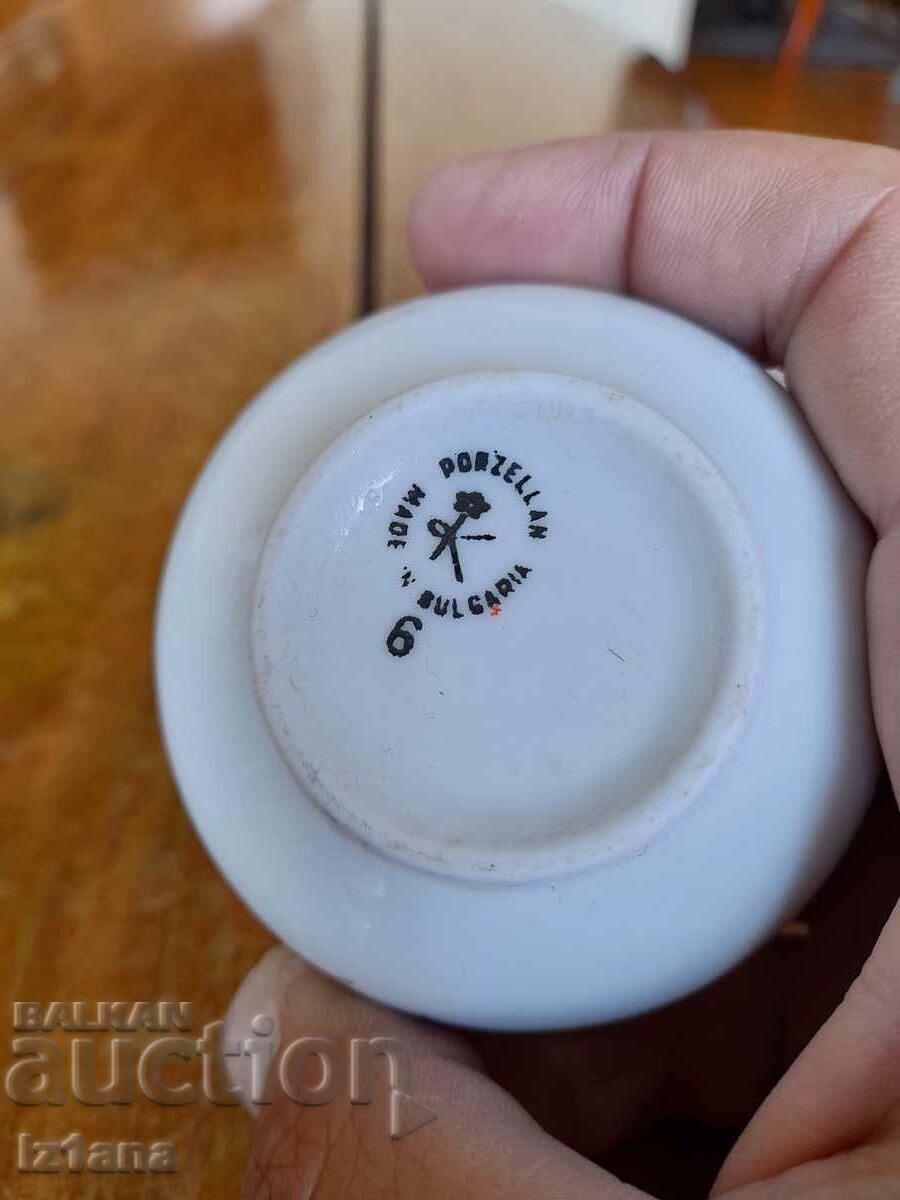 ceașcă veche de porțelan - 7