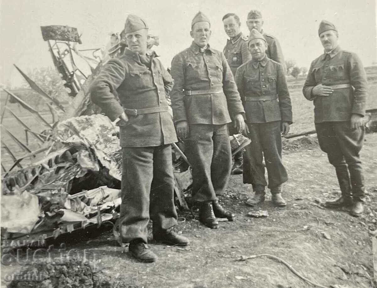 2463 Kingdom of Bulgaria Macedonia German plane crashed with price 50.00 BGN | € 25.56