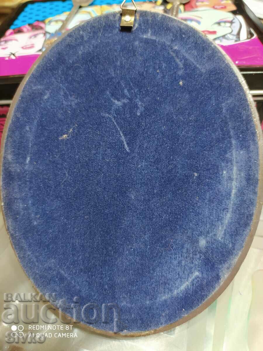 Auction  Miniature, textile