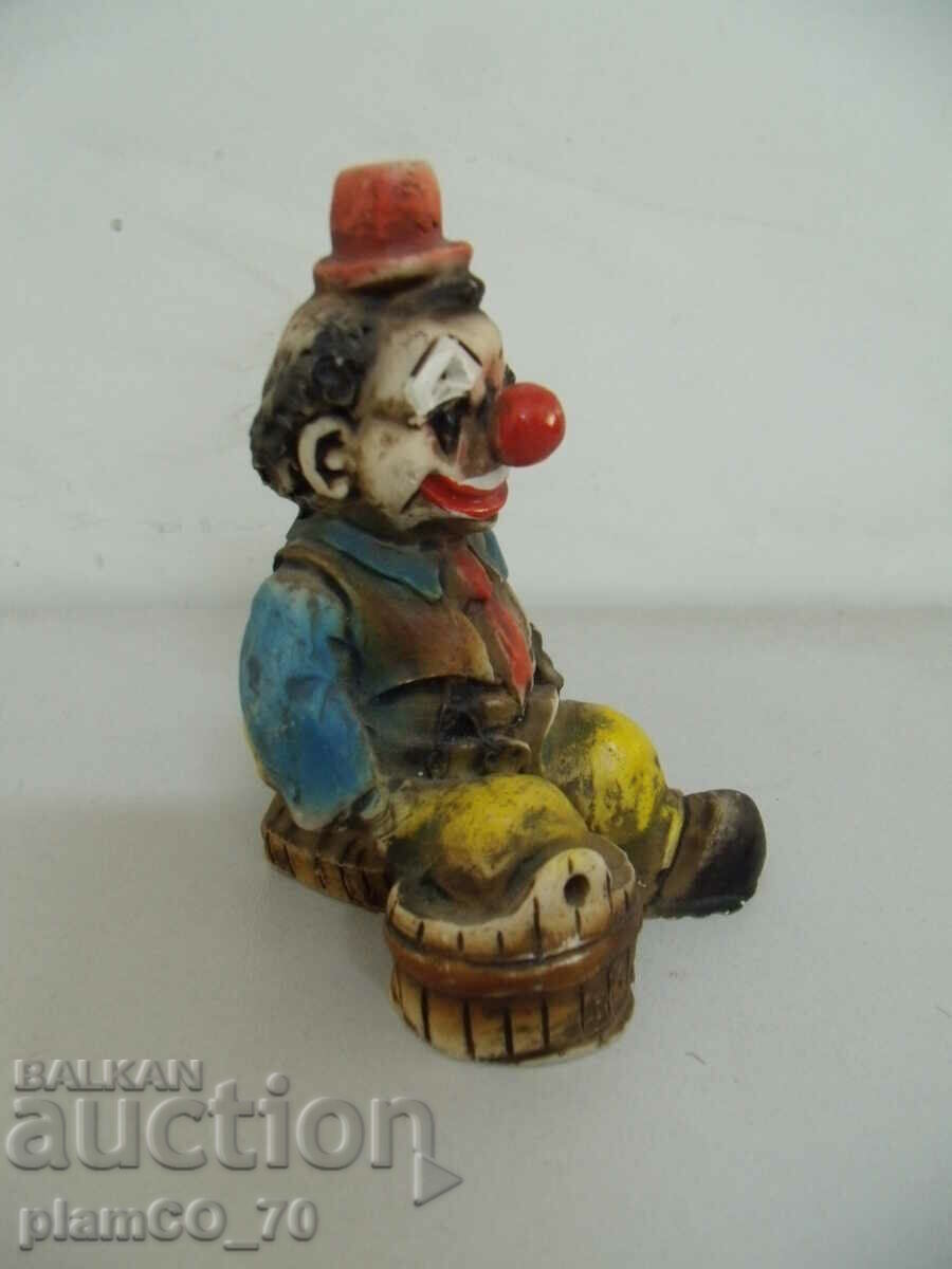 № * 6309 παλιό ειδώλιο κλόουν - μέγεθος 8/6/5 cm με τιμή 5.00 BGN | € 2.56 № * 6309 παλιό ειδώλιο κλόουν - μέγεθος 8/6/5 cm με τιμή 5.00 BGN | € 2.56