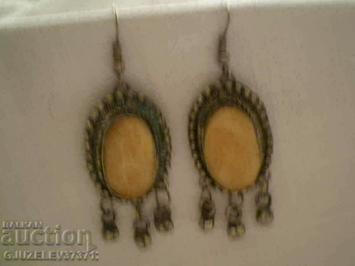 Licitație cercei placati cu argint Licitație cercei placati cu argint