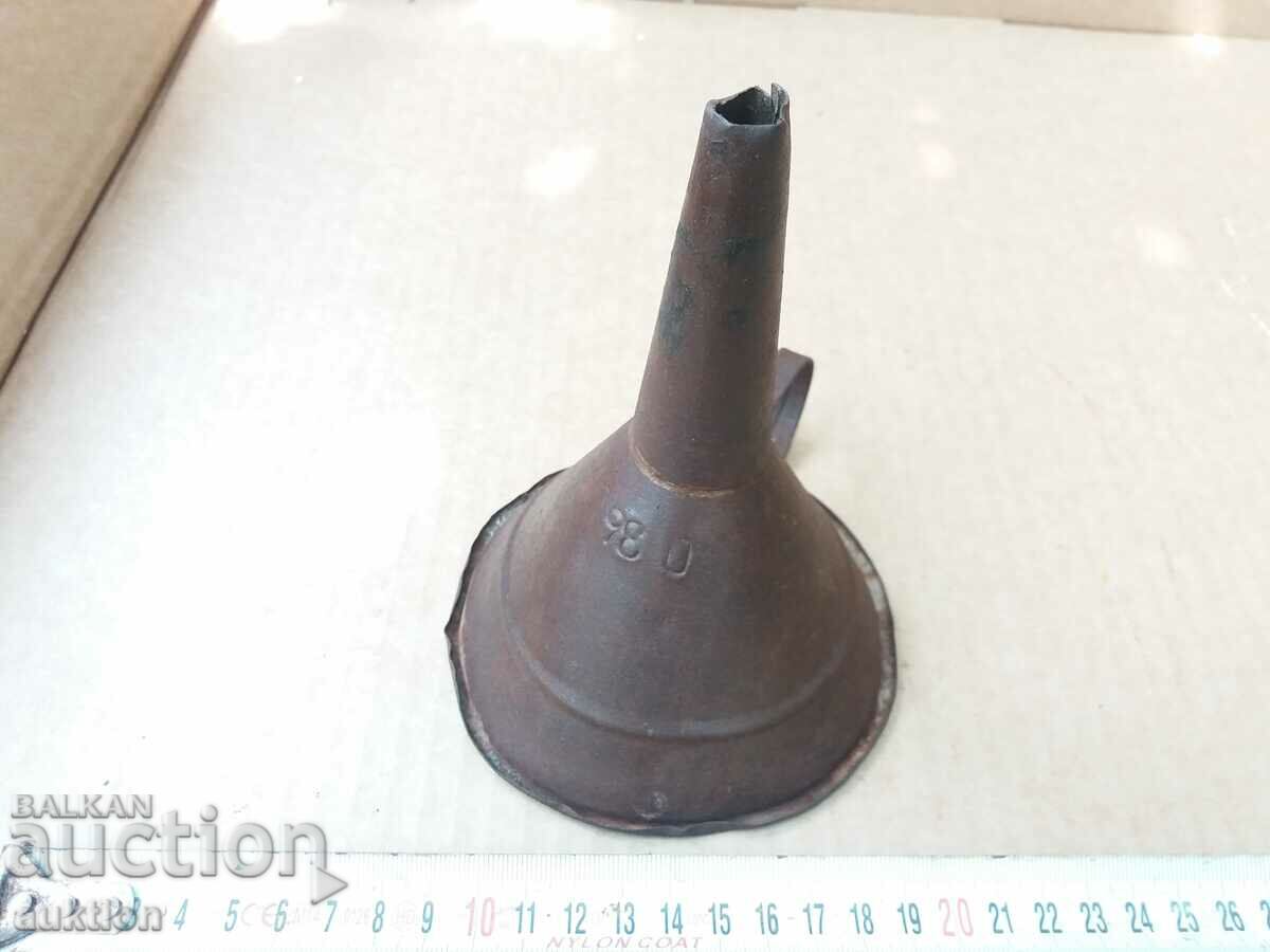 Delivery of METAL FUNNY FOR BRANDY, FUEL, ETC. Delivery of METAL FUNNY FOR BRANDY, FUEL, ETC.