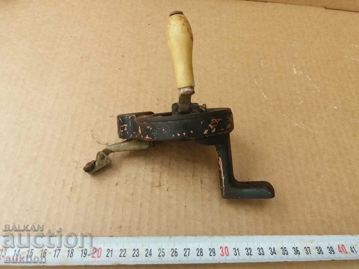 OLD MECHANISM, TOOL APPARATUS GEARS - 6