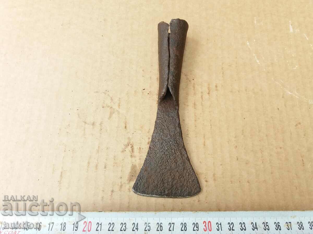 WROUGHT REVIVAL SCRATCH - CRANE - 7 WROUGHT REVIVAL SCRATCH - CRANE - 7