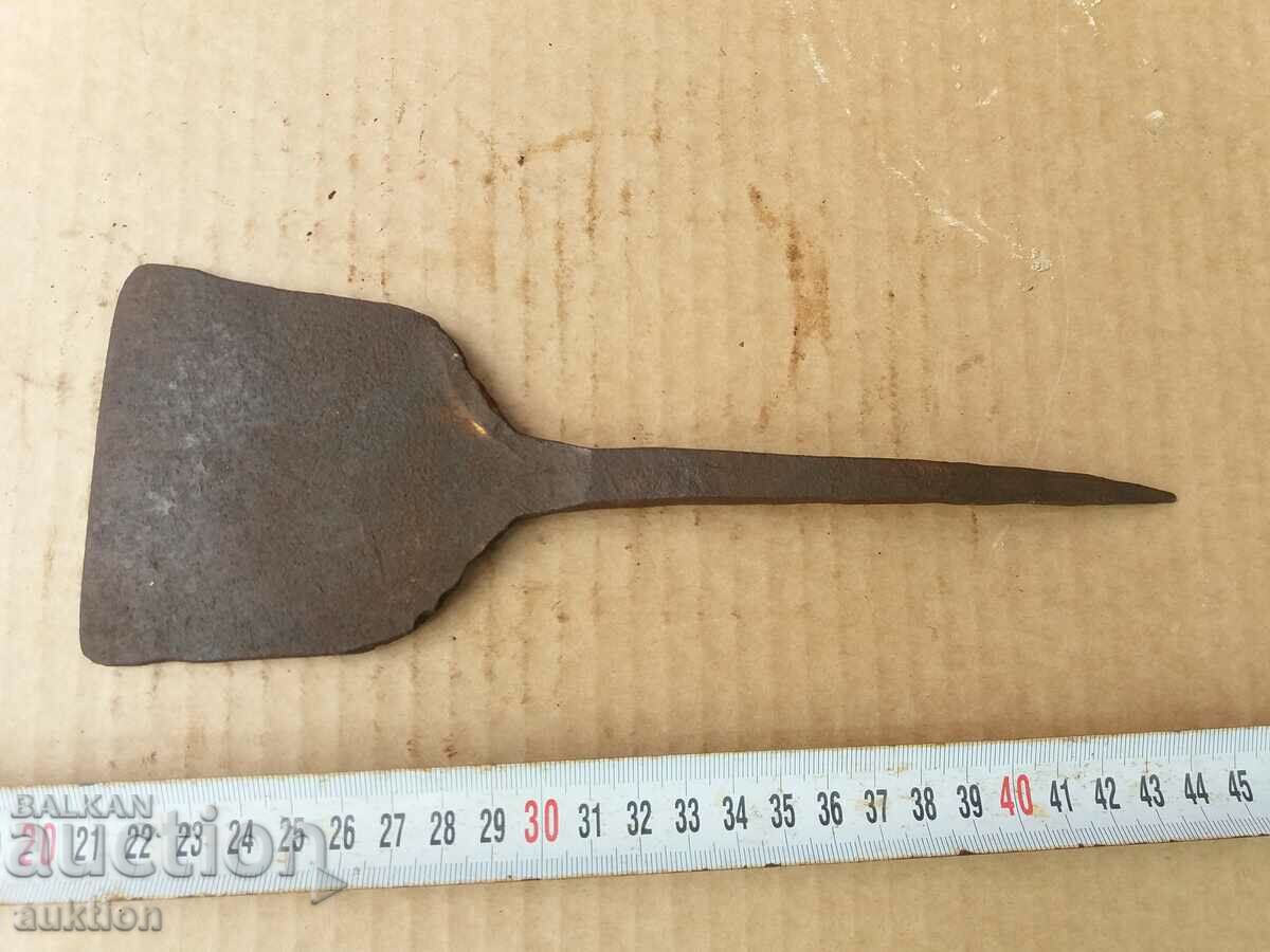 WROUGHT REVIVAL SCRATCH - CRANE with price 7.99 BGN | € 4.09