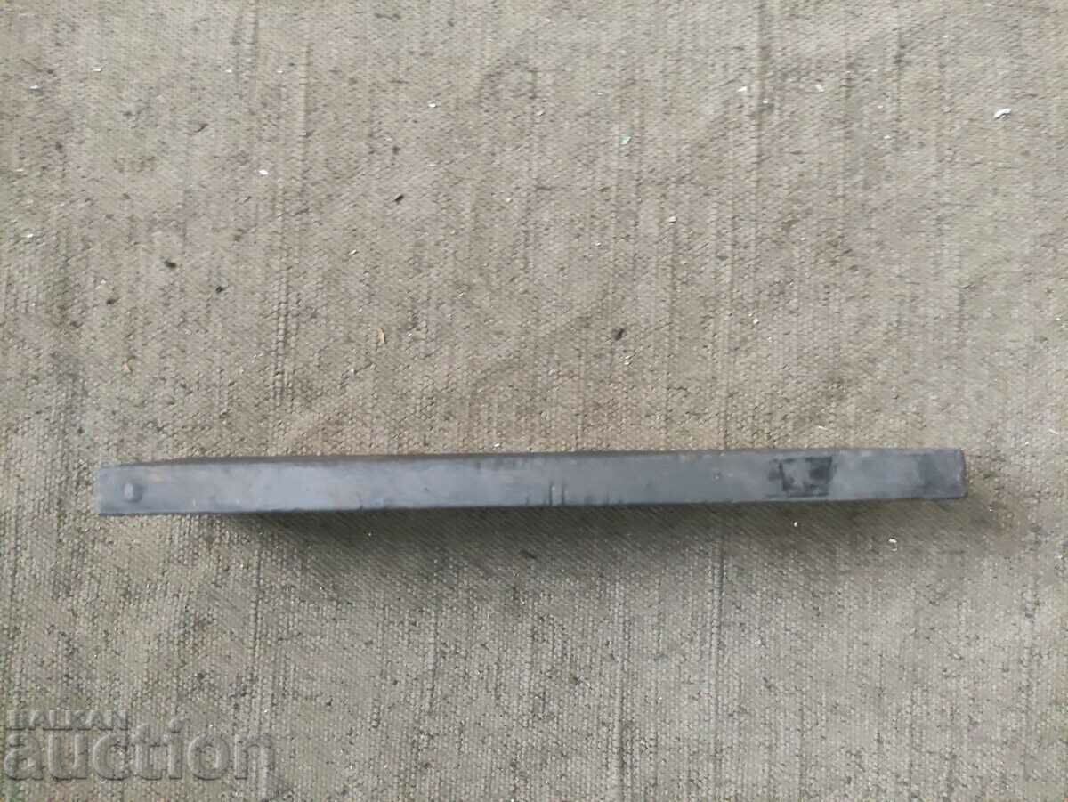 Auction old grinding stone Auction old grinding stone