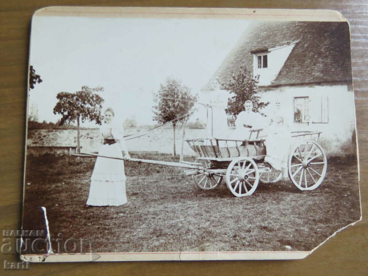 FOTO VECHE - CARTON cu preț 17.99 BGN | € 9.20 FOTO VECHE - CARTON cu preț 17.99 BGN | € 9.20