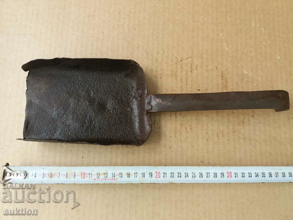 Delivery of OLD SHOVEL, FIREPLACE SCRAP, OVEN, STOVE Delivery of OLD SHOVEL, FIREPLACE SCRAP, OVEN, STOVE