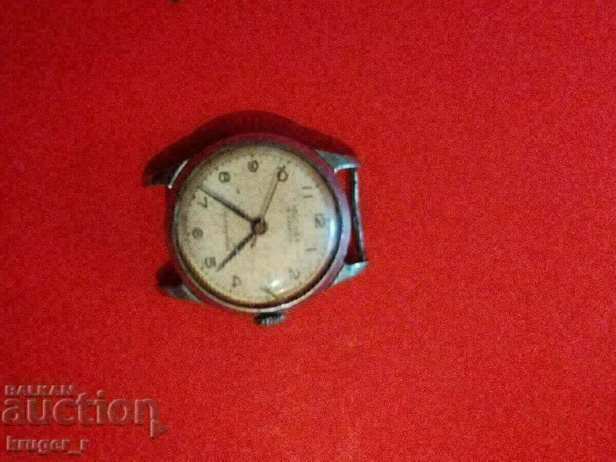 Old clock MOSCOW with price 15.00 BGN | € 7.67 Old clock MOSCOW with price 15.00 BGN | € 7.67