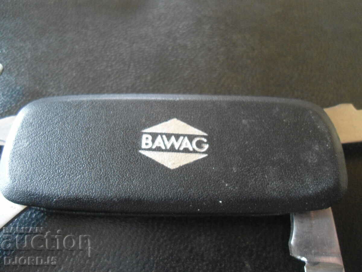 Old pocket knife with price 5.00 BGN | € 2.56 Old pocket knife with price 5.00 BGN | € 2.56