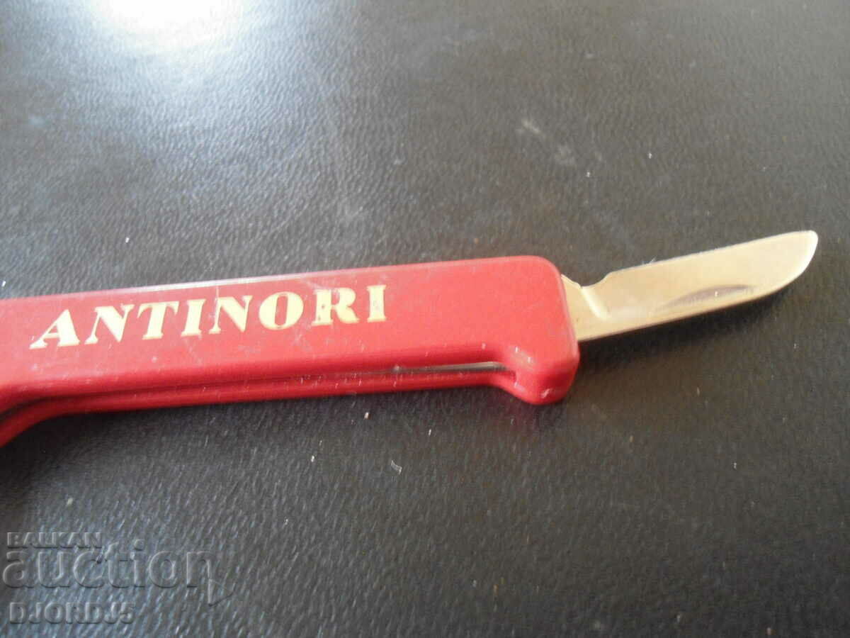 Old pocket leg, opener - 6 Old pocket leg, opener - 6