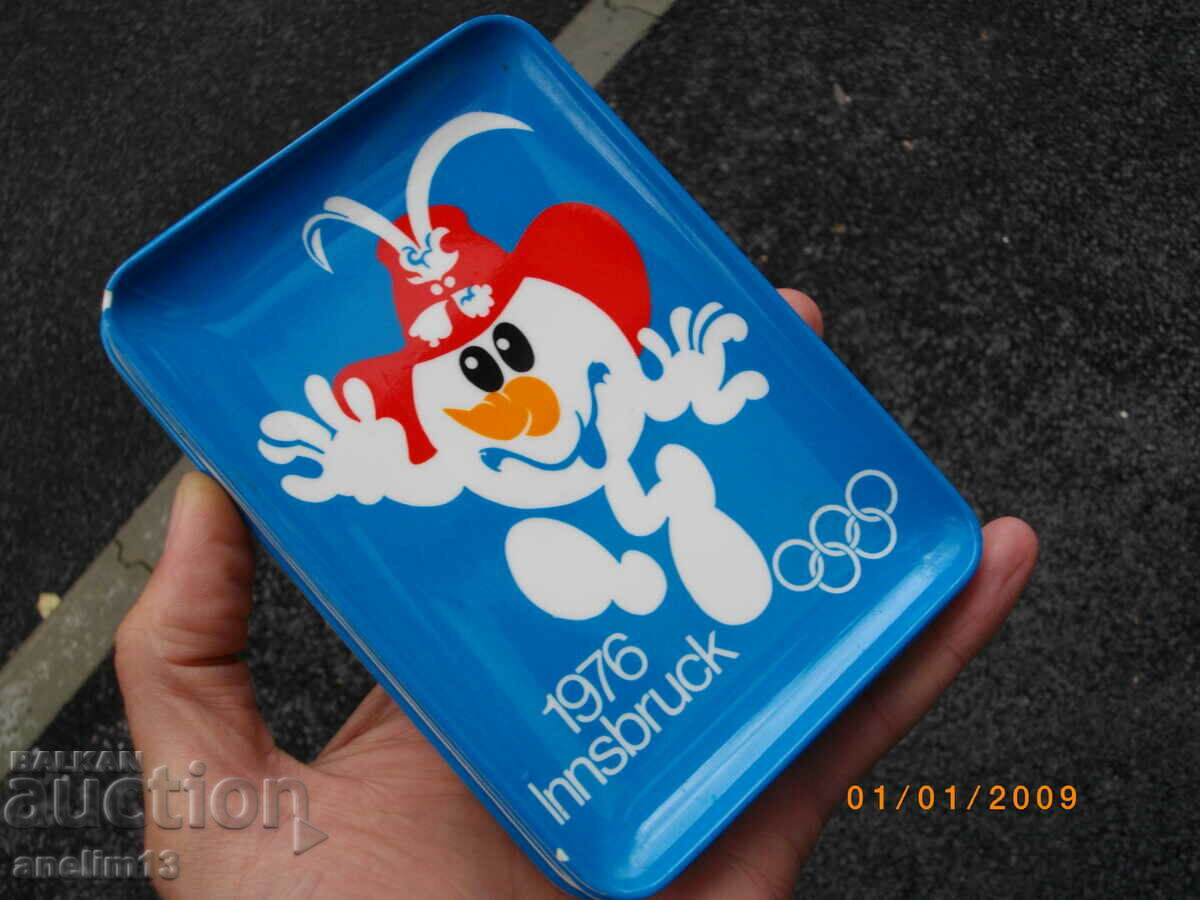 Delivery of LOT OF PLASTIC PLATES INSBROOK OLYMPICS 1976 Delivery of LOT OF PLASTIC PLATES INSBROOK OLYMPICS 1976