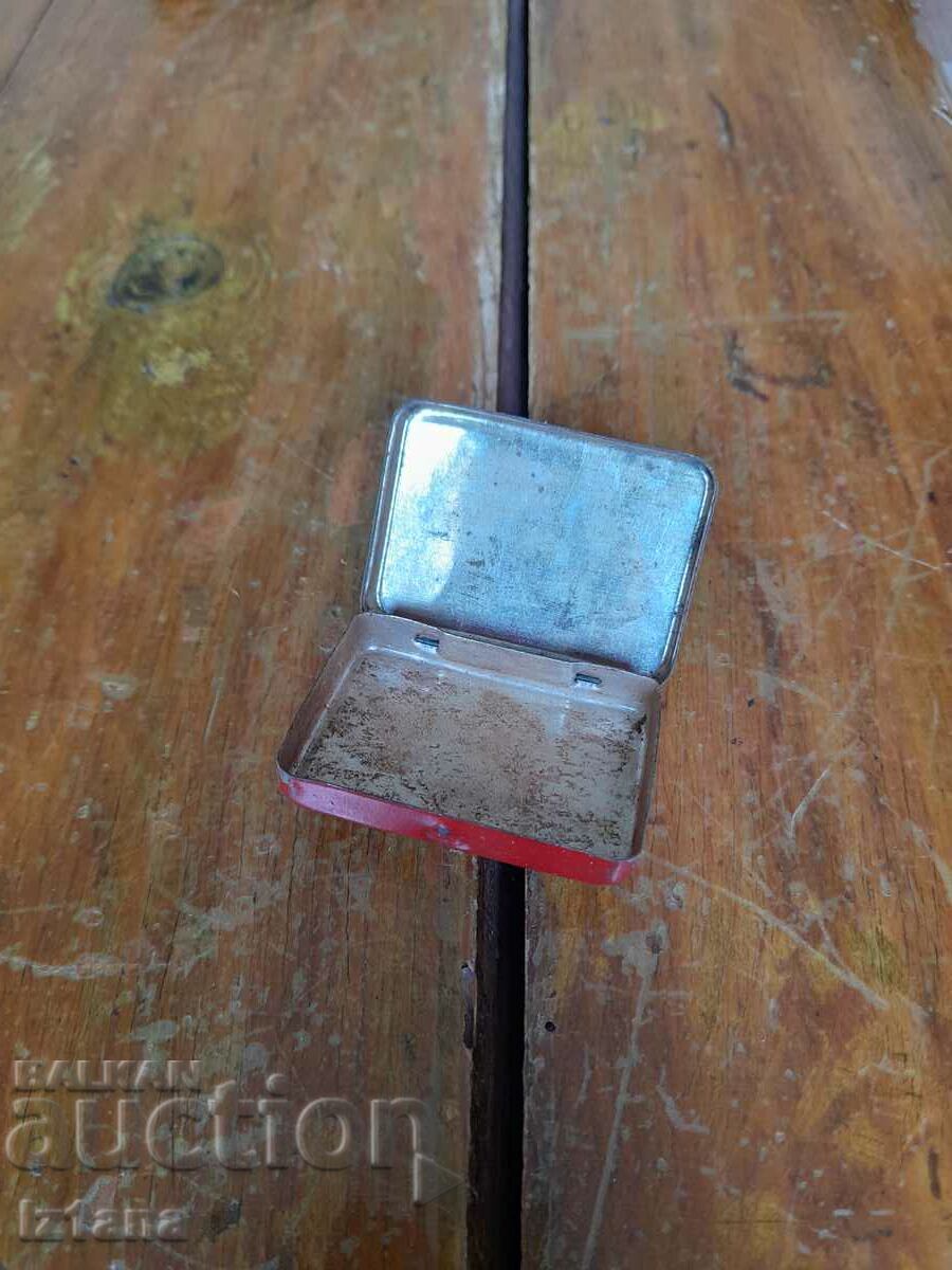 Delivery of Old box of gramophone needles