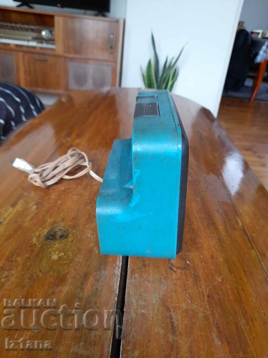 Auction  Old Clock Electronics 2-06