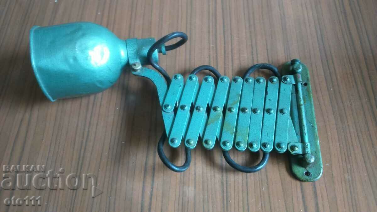 OLD STRETCH LAMP - 6 OLD STRETCH LAMP - 6