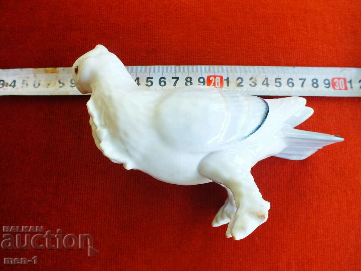 Auction Porcelain figure, plastic, statuette, porcelain of the USSR Auction Porcelain figure, plastic, statuette, porcelain of the USSR