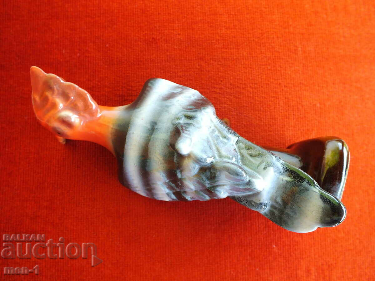 Auction Old colored porcelain figure Bird Auction Old colored porcelain figure Bird