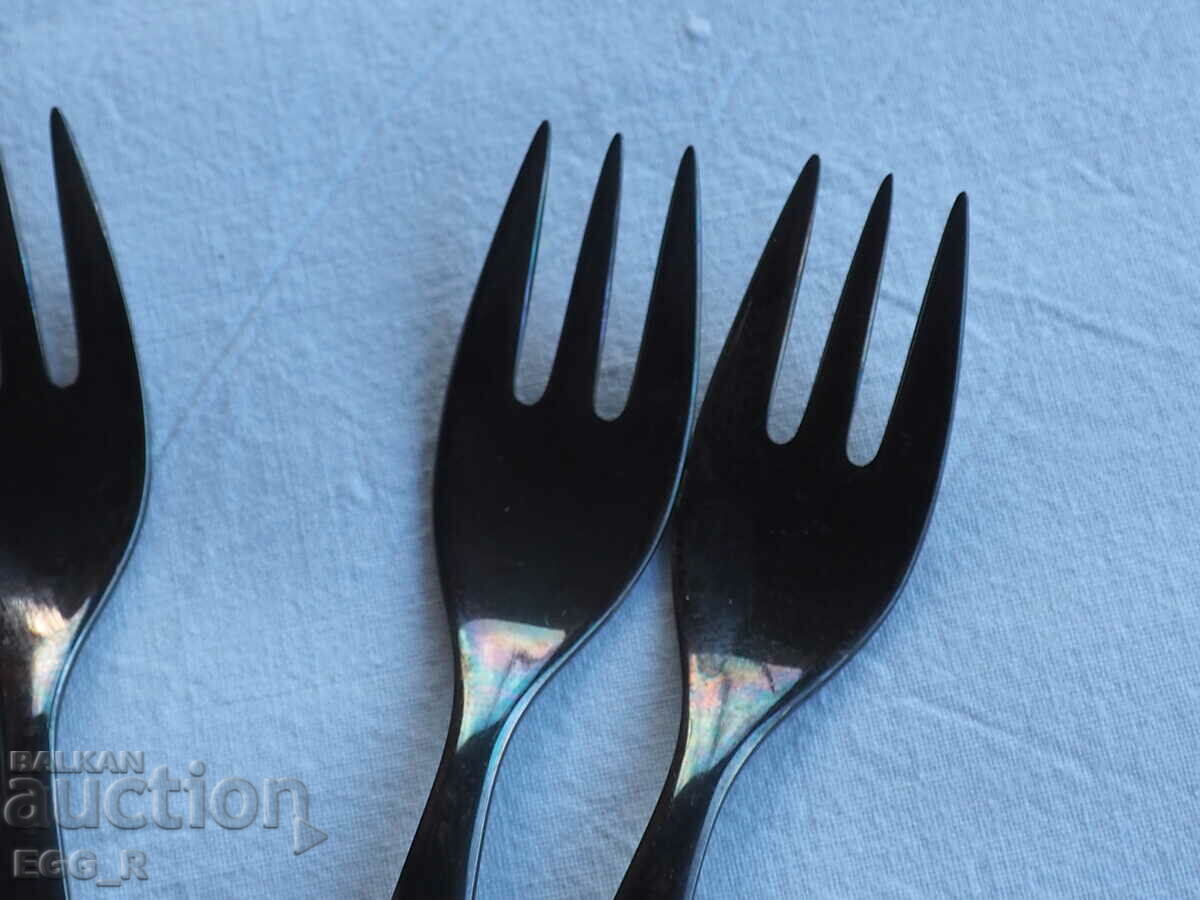 Delivery of Silver-plated forks BMF 100 new solid 6 pcs. Delivery of Silver-plated forks BMF 100 new solid 6 pcs.