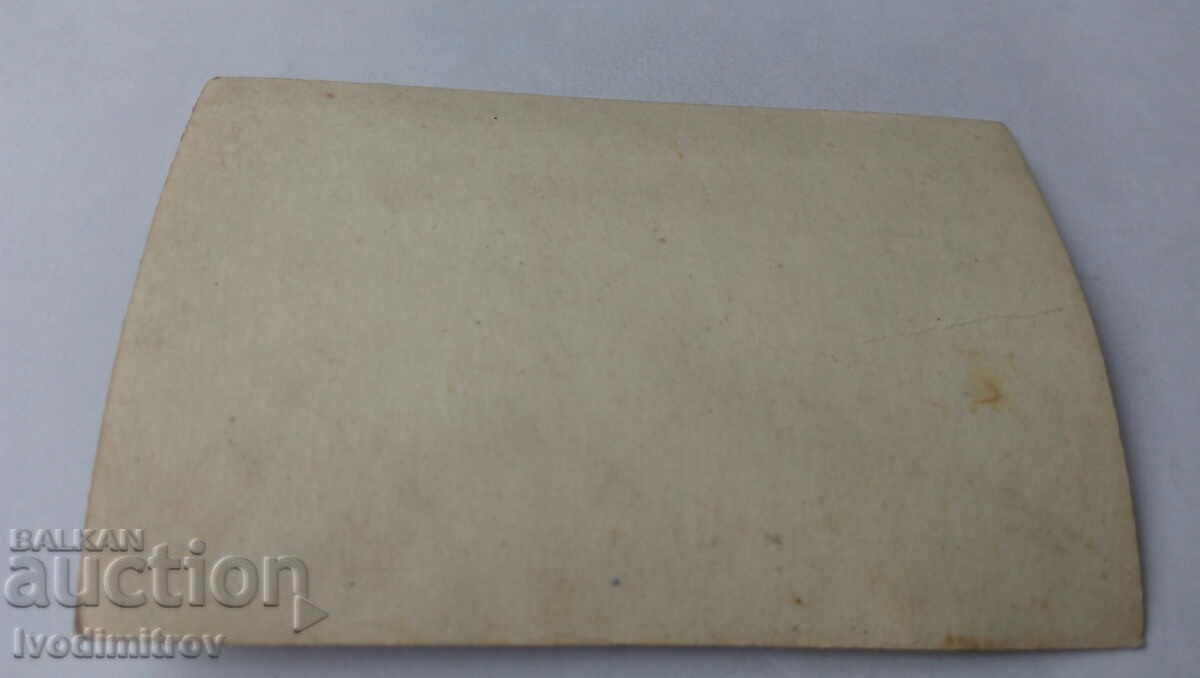 Photo of newlyweds with their friends with price 1.45 BGN | € 0.74 Photo of newlyweds with their friends with price 1.45 BGN | € 0.74