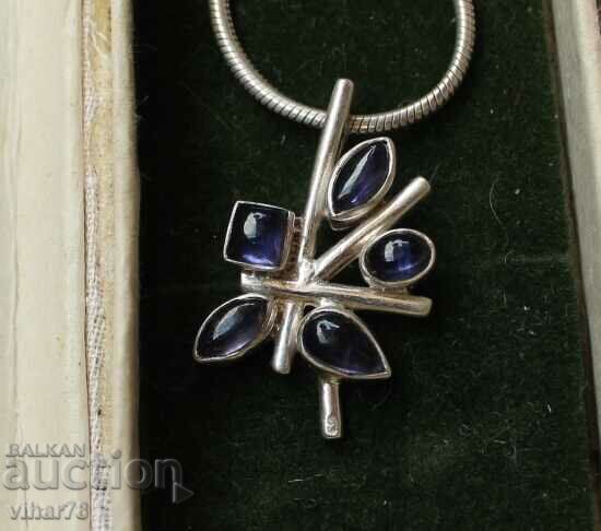 SILVER MEDALON with price 125.99 BGN | € 64.42 SILVER MEDALON with price 125.99 BGN | € 64.42