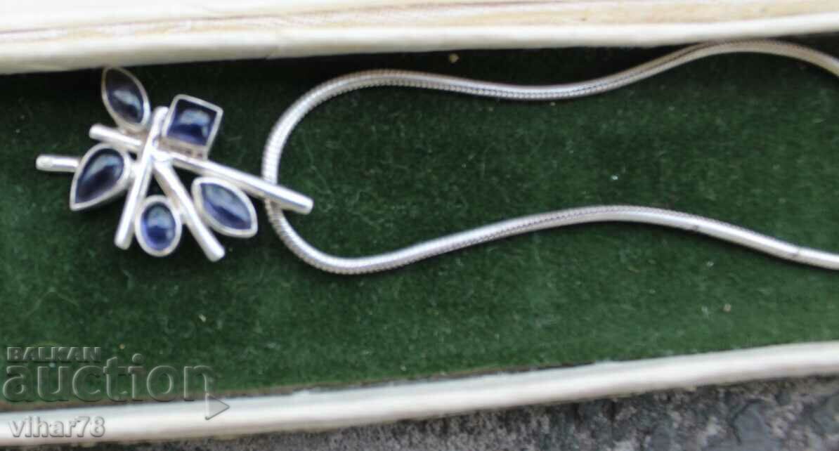 Auction SILVER MEDALON Auction SILVER MEDALON