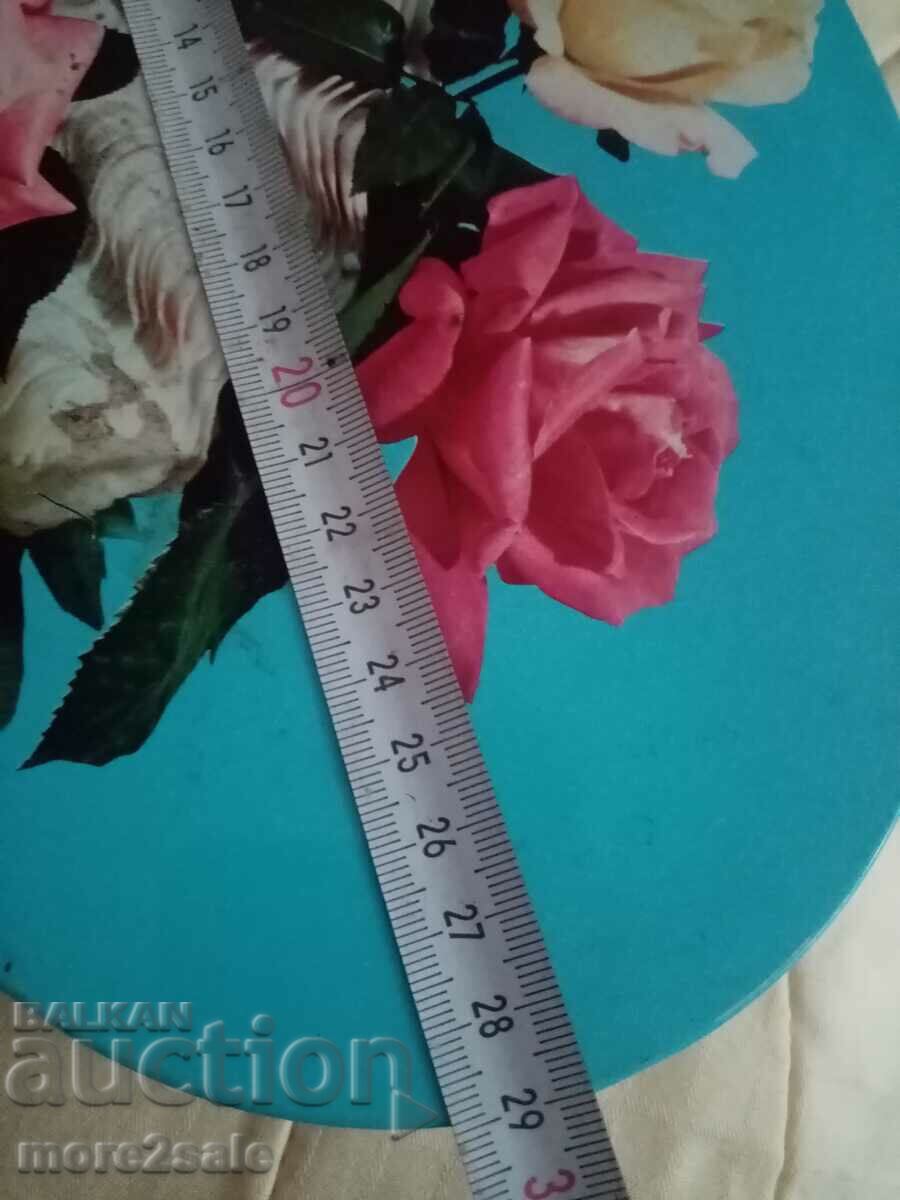 RETRO METAL CANDY BOX - 5