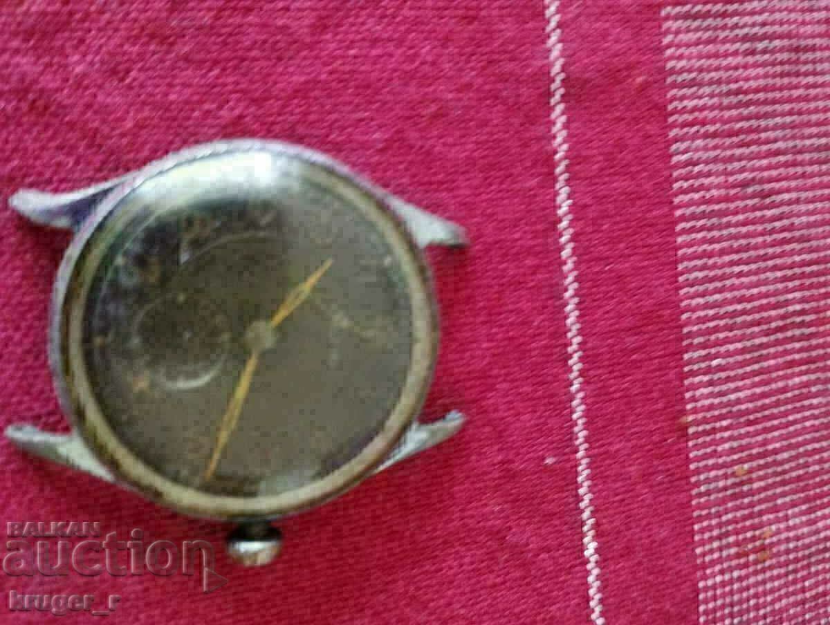 Old clock DAGGER with price 15.00 BGN | € 7.67