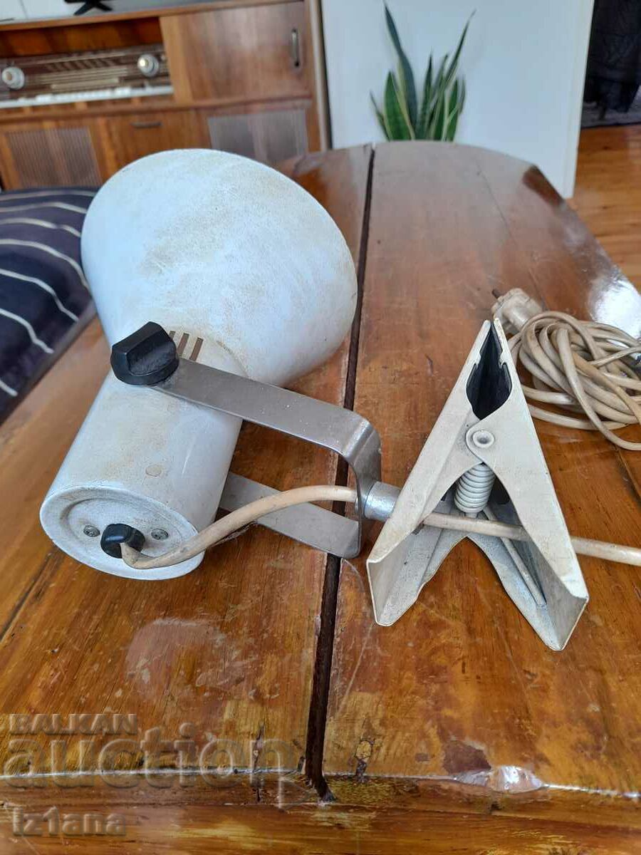 Auction Old table lamp Auction Old table lamp