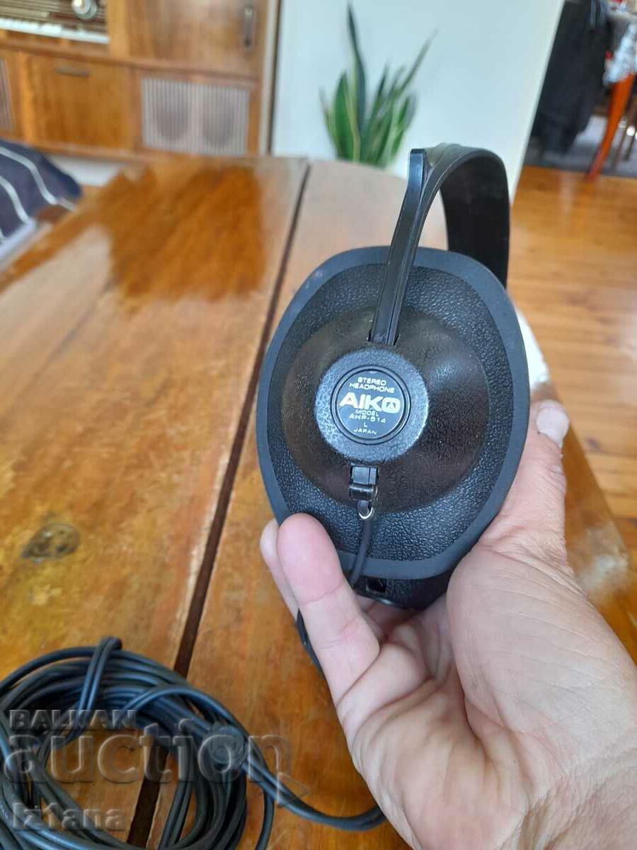 Delivery of Old Aiko headphones