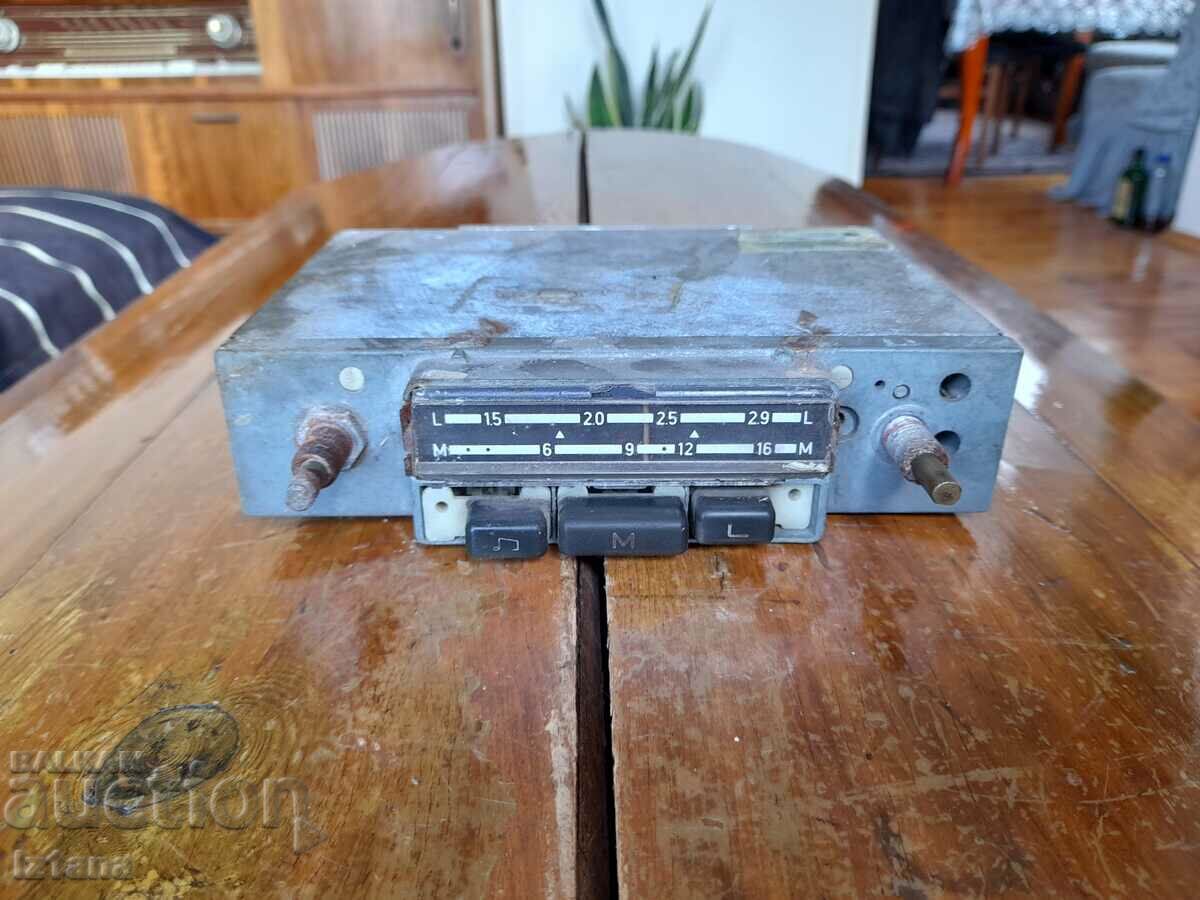 Old car radio