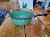 Παλαιό εμαγιέ σουρωτήρι, τρυπητό