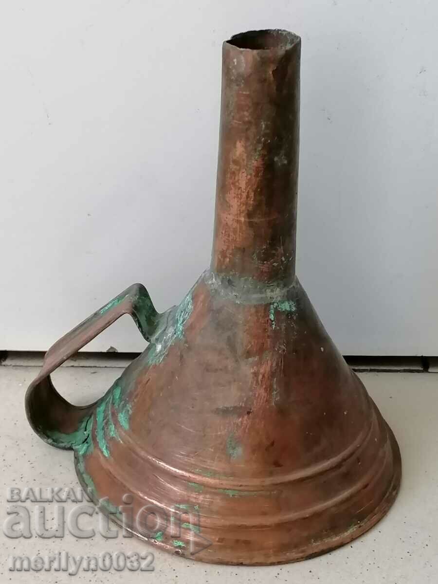 Copper funnel for pouring wine copper copper vessel with price 50.00 BGN | € 25.56