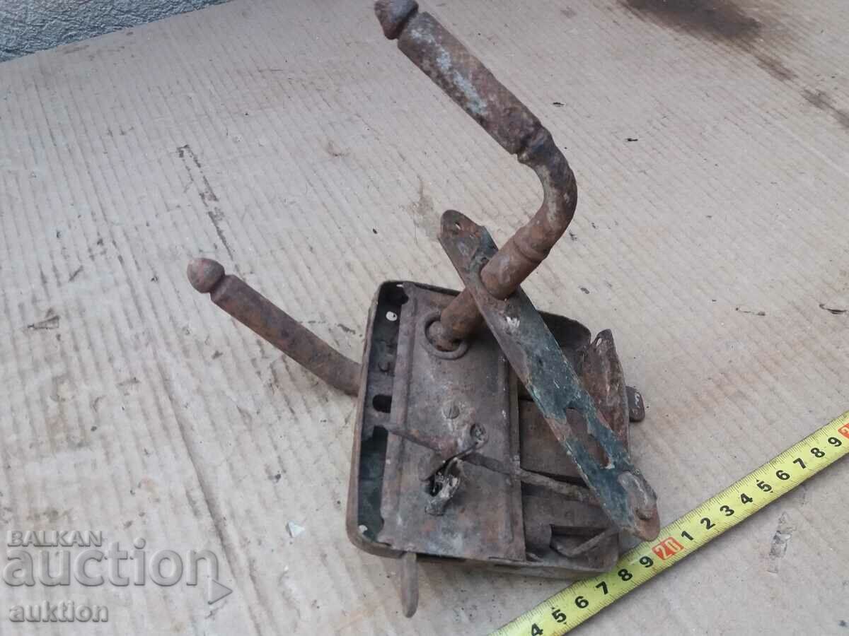 WROUGHT REVIVAL LOCK, LOCK - 5 WROUGHT REVIVAL LOCK, LOCK - 5