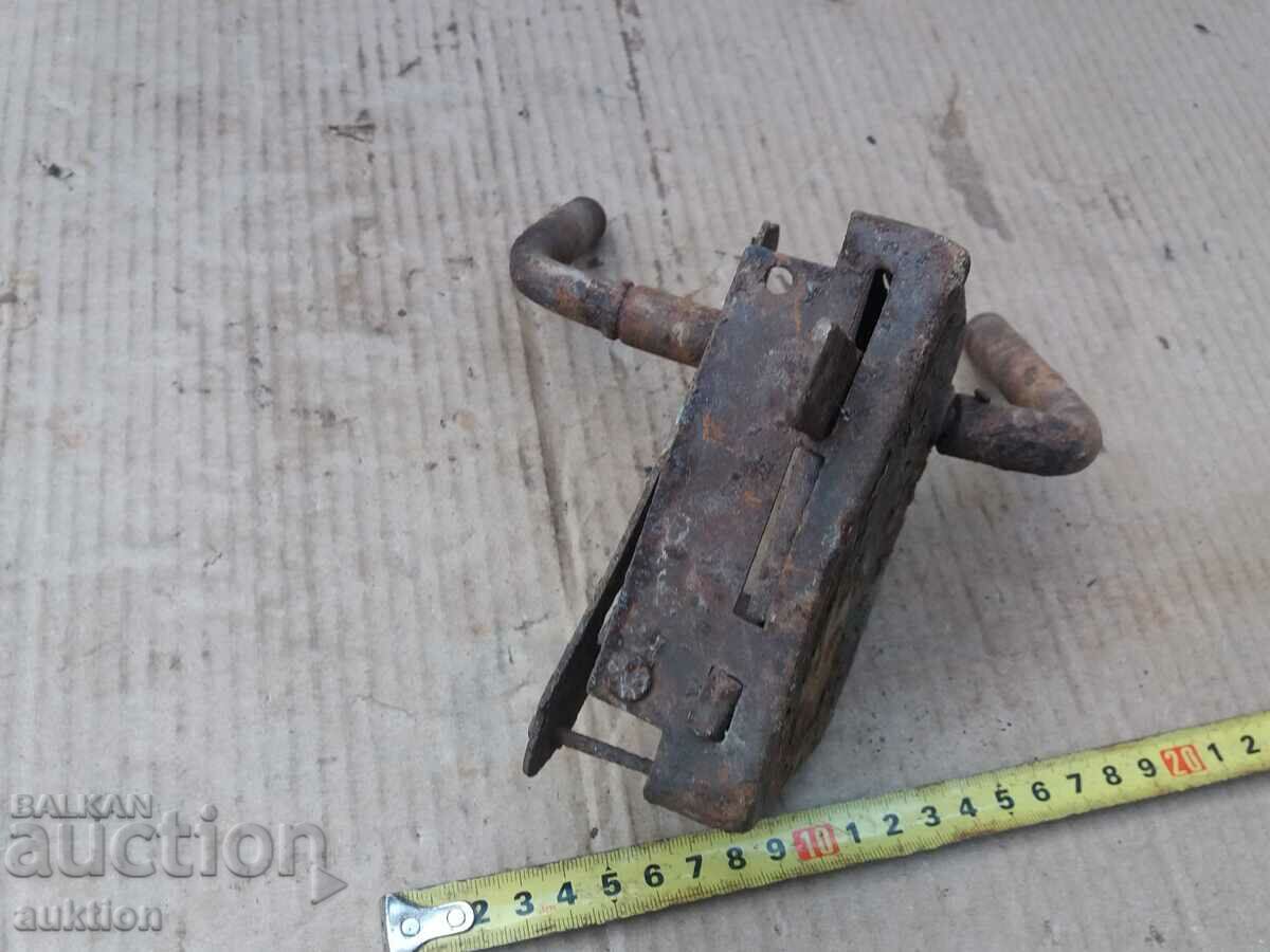 WROUGHT REVIVAL LOCK, LOCK - 6 WROUGHT REVIVAL LOCK, LOCK - 6