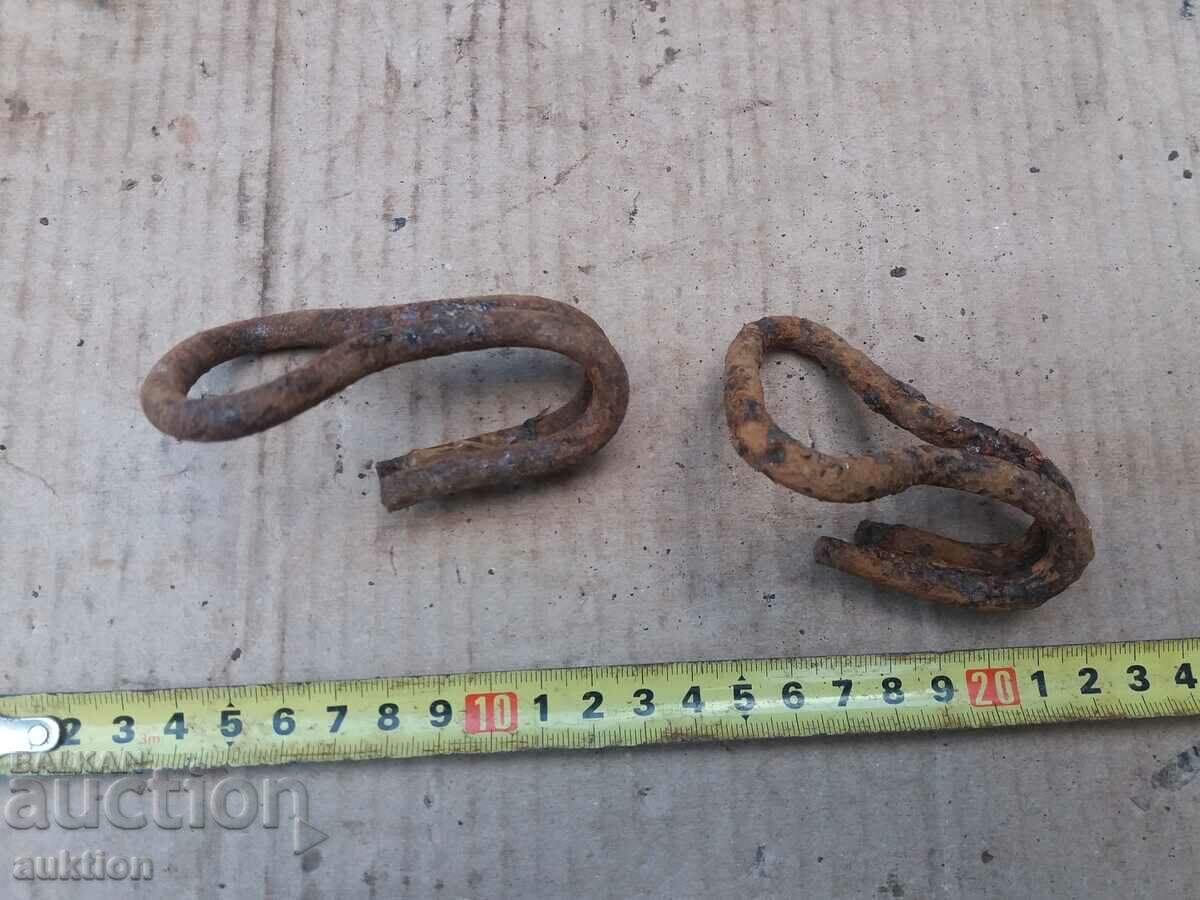 FORGED HOOKS, HANGS - 7 FORGED HOOKS, HANGS - 7